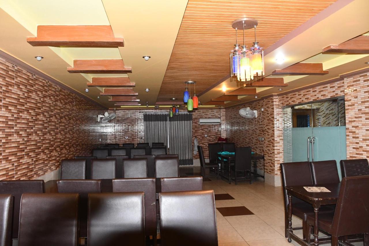 Mir Continental Hotel Muzaffarabad Εξωτερικό φωτογραφία