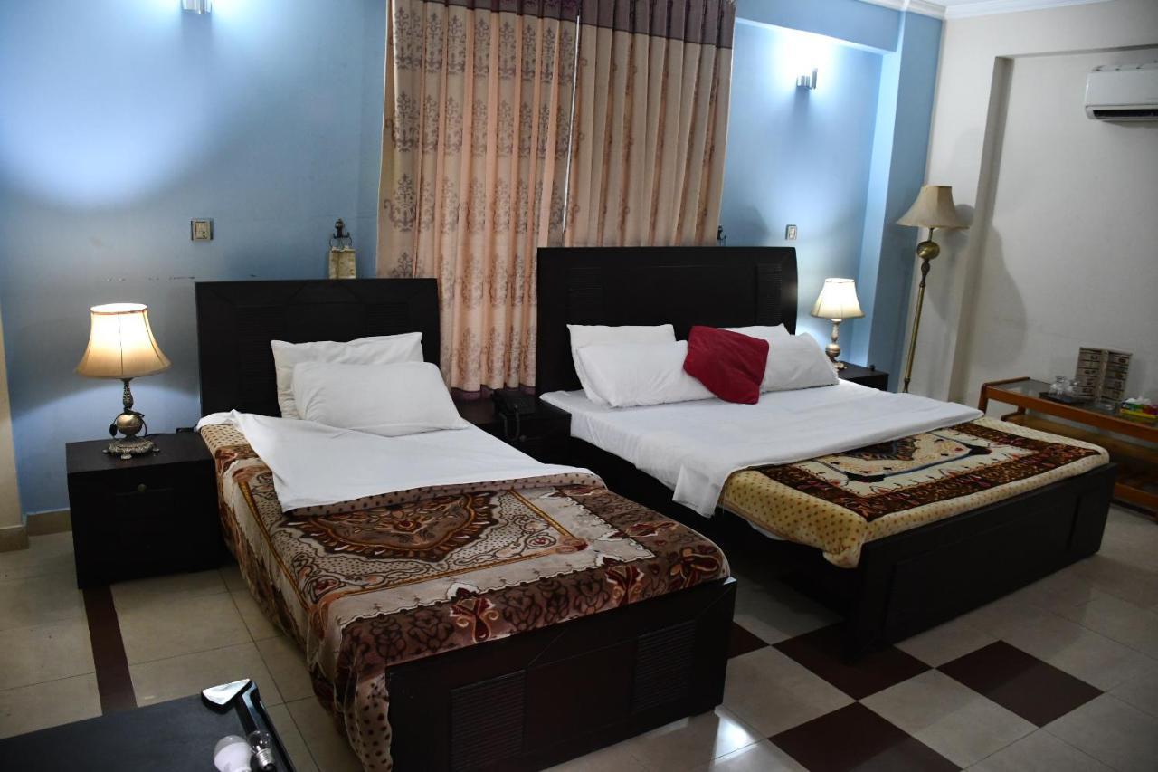 Mir Continental Hotel Muzaffarabad Εξωτερικό φωτογραφία